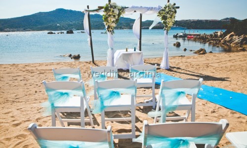 beach wedding in Emerald Coast