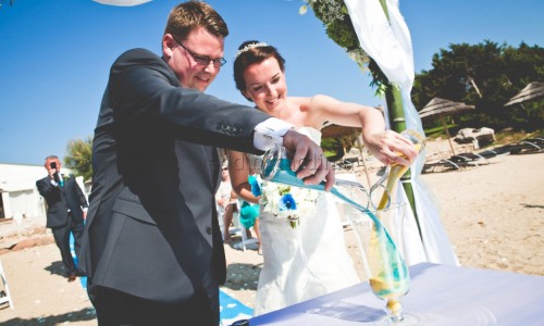 beach wedding in Emerald Coast
