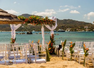 beach wedding ceremony in Sardinia