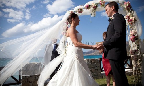 Garden weddiing in Villasimius