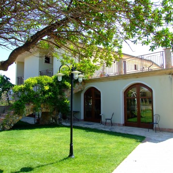 private villa 06